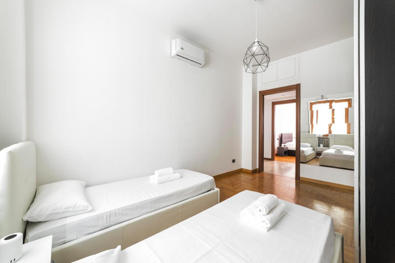Cenisio M5 Lovely Apartment - With Balcony! Milano Eksteriør billede